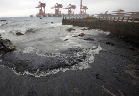 美國康菲石油渤海漏油事件